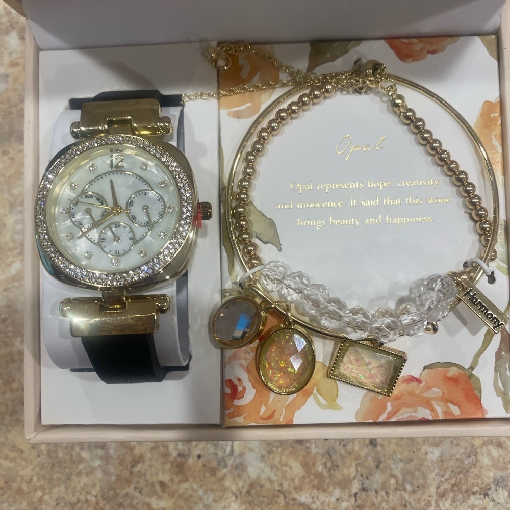 NWT Alexis Bendel Gold and Black Watch with Opal Bracelet Set - Picture 2 of 7